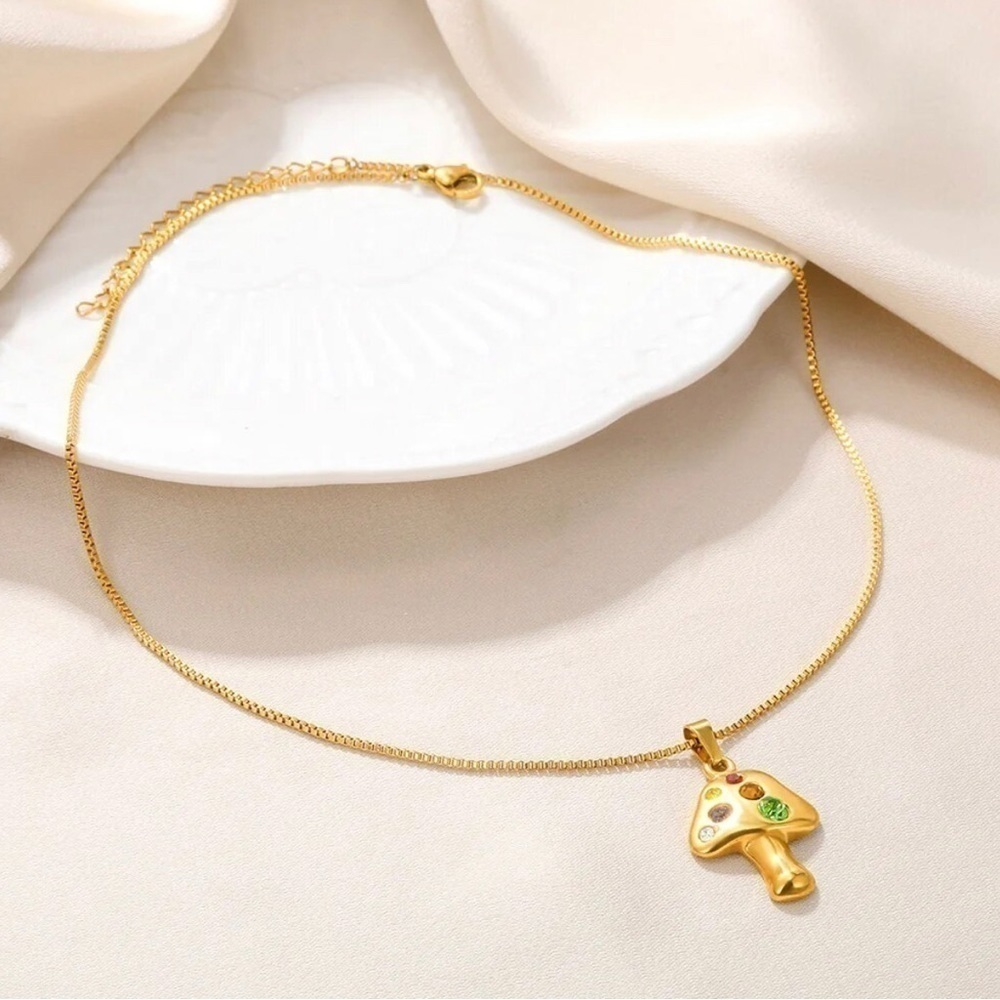 18K Gold Plated Bohemian Mushroom With Colored Zircon Inlay Necklace - Picture 5 of 5